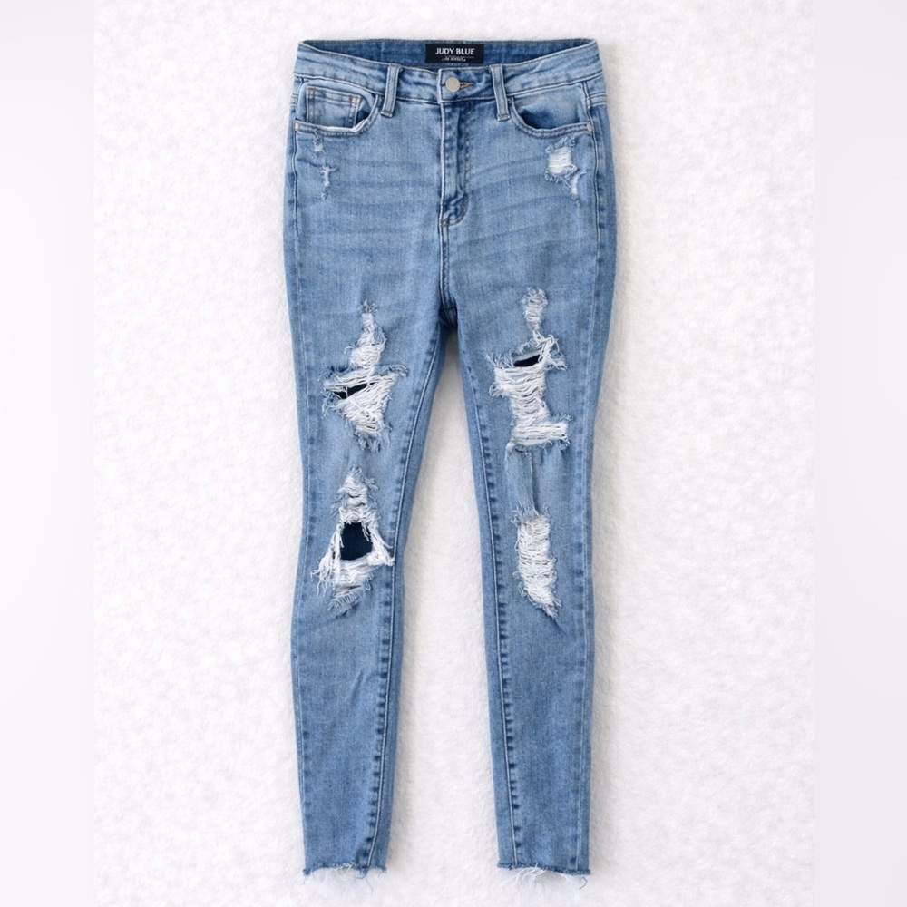 Judy Blue High Rise Distressed Skinny Jeans Light Wash Raw Hem Size 7 / 28